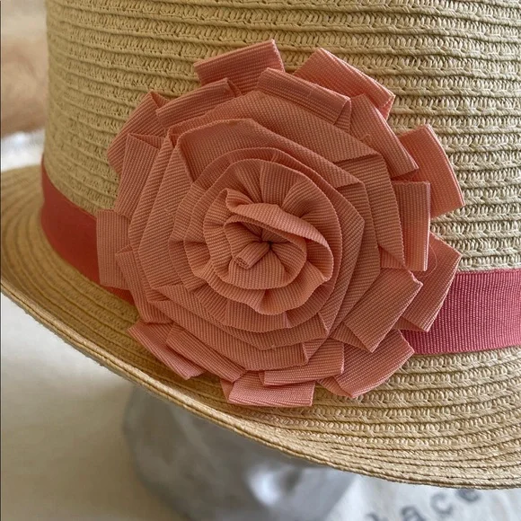 New York & Company Womens Straw Fedora Hat with Pink Band & Flower - Picture 2 of 9